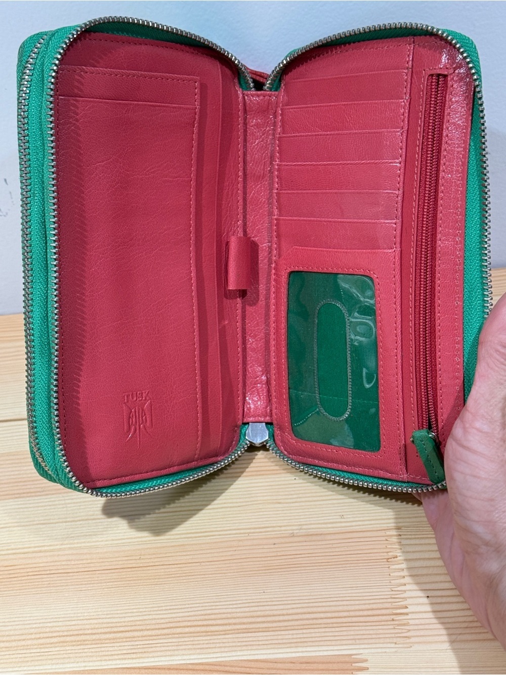 TUSK NYC Leather Double Zip Organizer Wallet Clutch Green Pink Colorblock - Picture 6 of 13